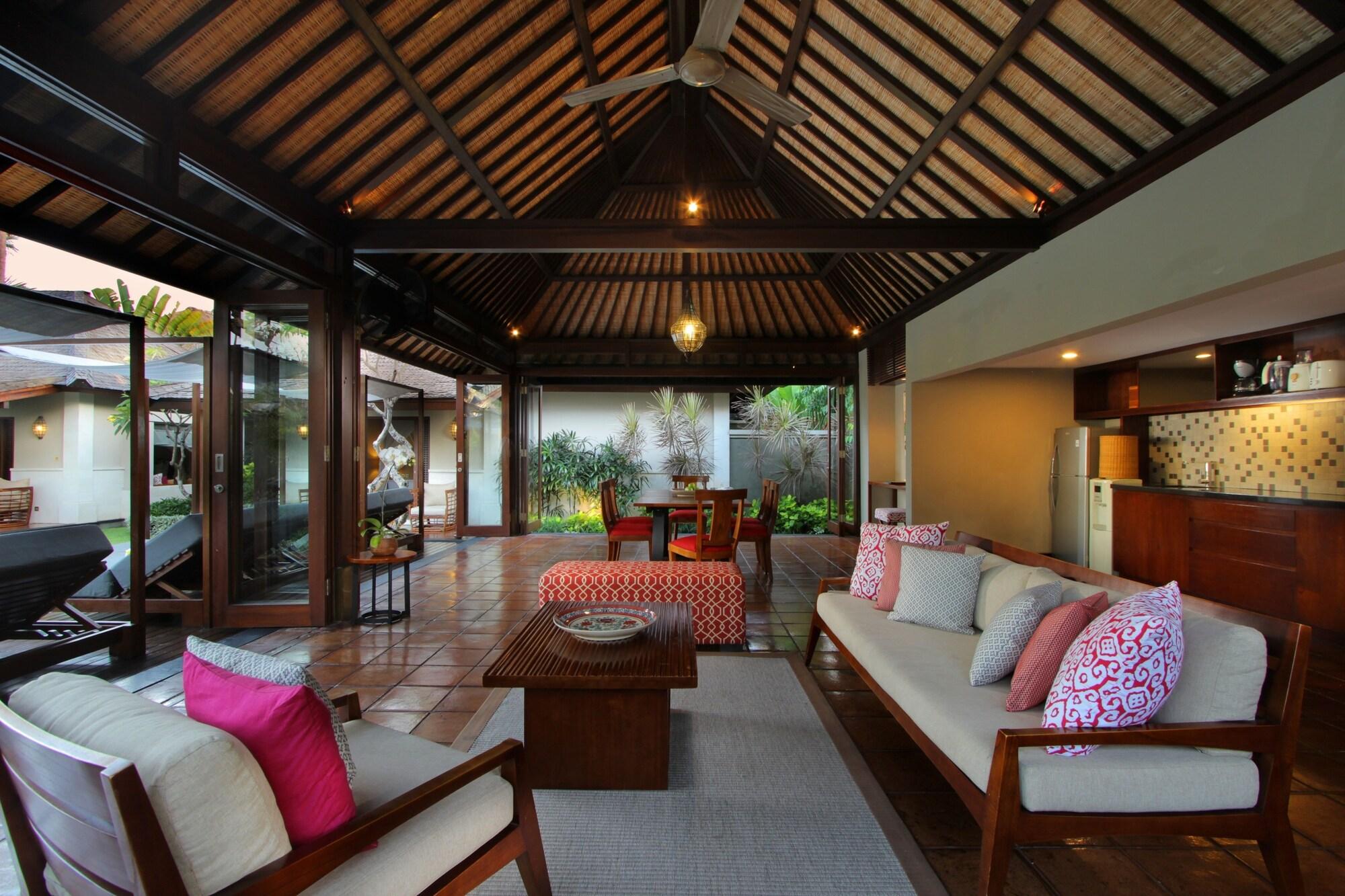 סמיניאק The Ulin Villas And Spa - By Karaniya Experience - Chse Certified מראה חיצוני תמונה